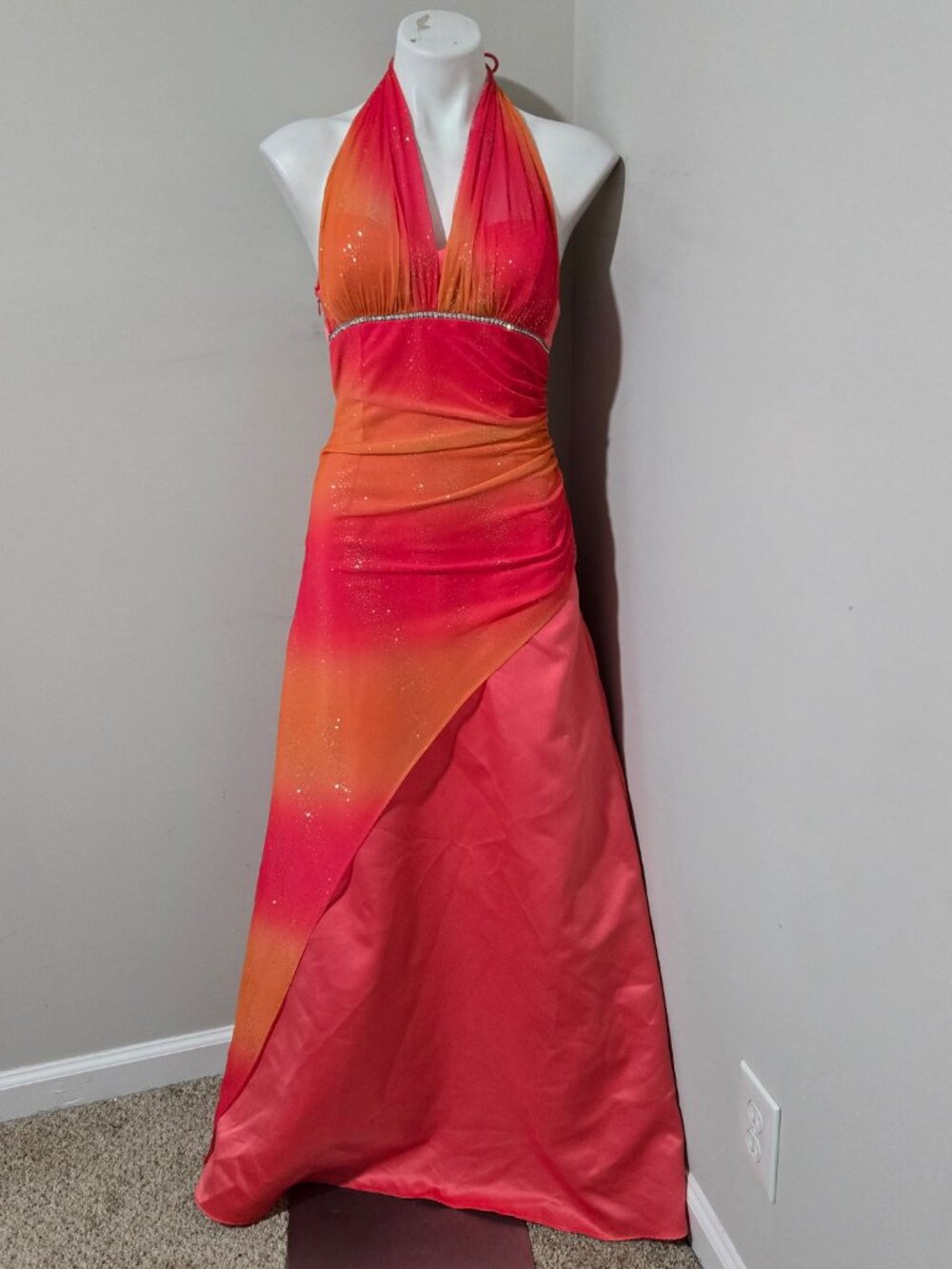 sz 5/6 (fits 2 or small 4) Y2K Vintage Jump Pink/Orange Ombre Halter Gown